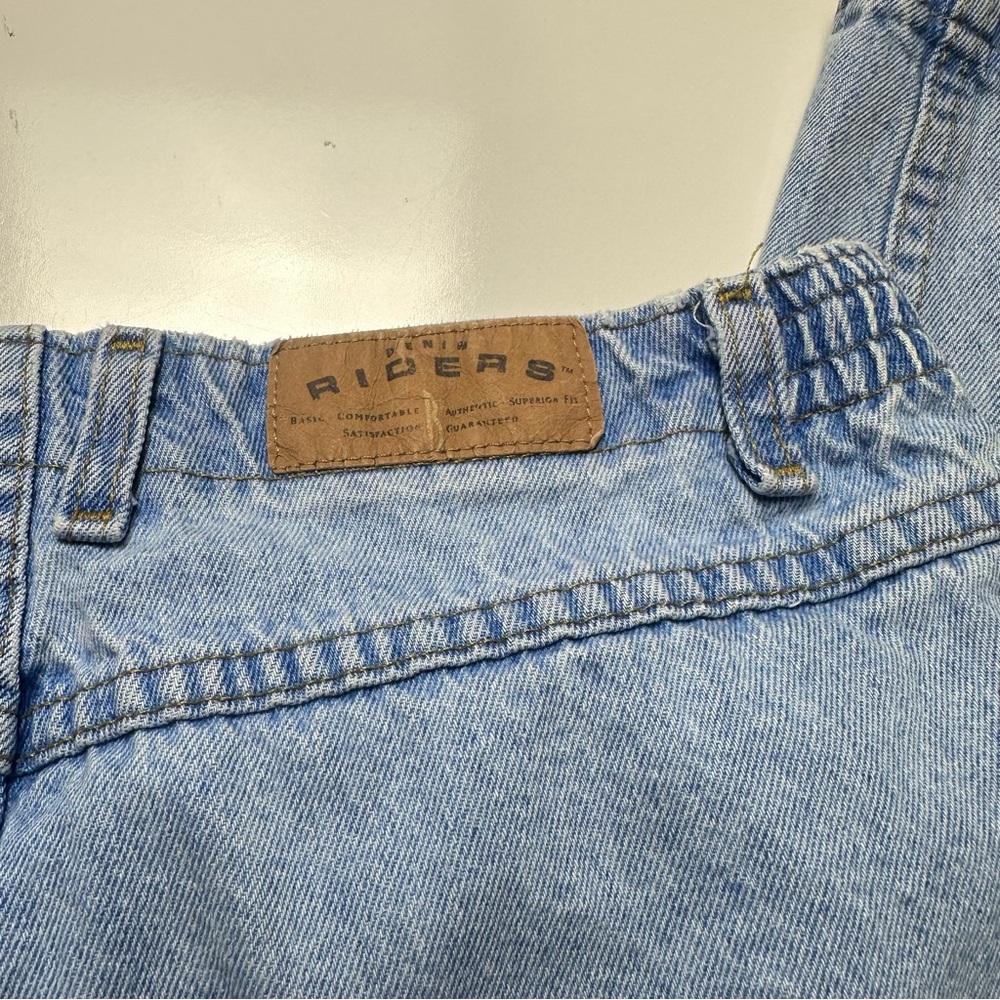 90s Y2K Dad Jeans Light Wash | Relaxed Straight Denim · Riders by Lee - Picture 3 of 13